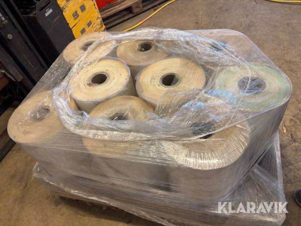Rullar med krympfilm 520mm x1300m 9st