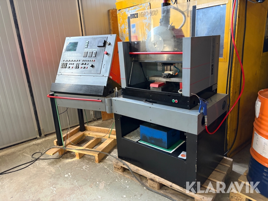 CNC EMCO VMC-100