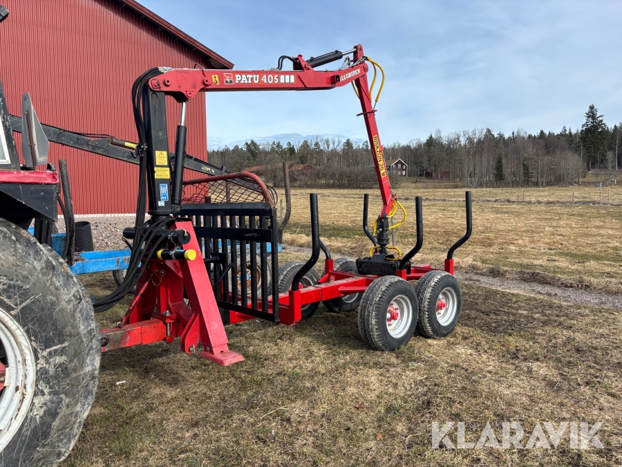 Skogsvagn / Huggarvagn med kran