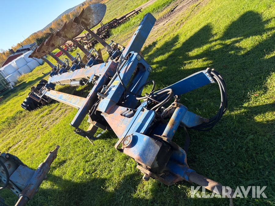 Växelplog 5 skärig delburen Överum DVL 5108H