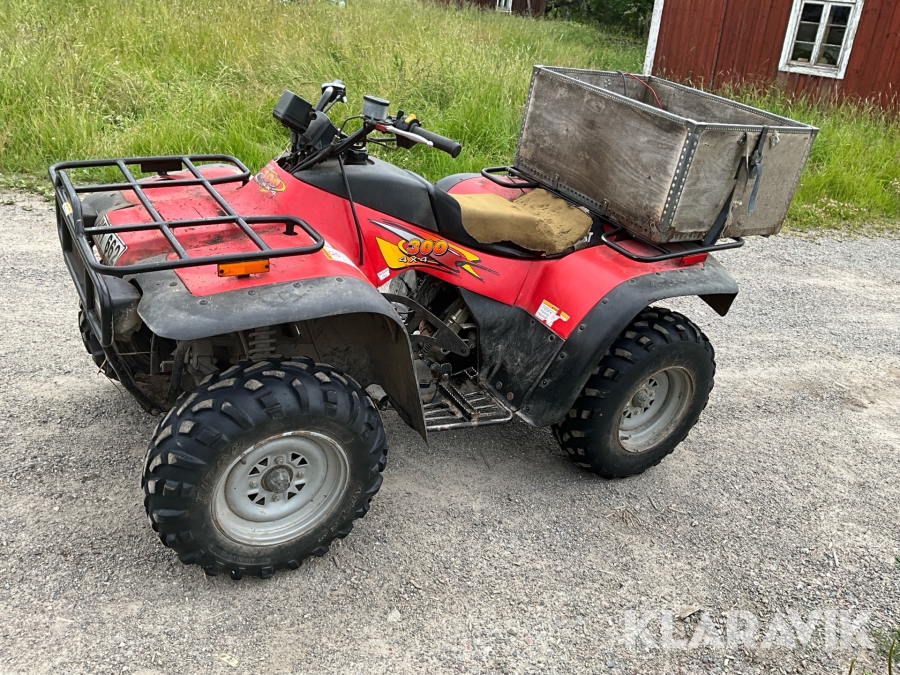 Fyrhjuling Artic Cat 300 4x4