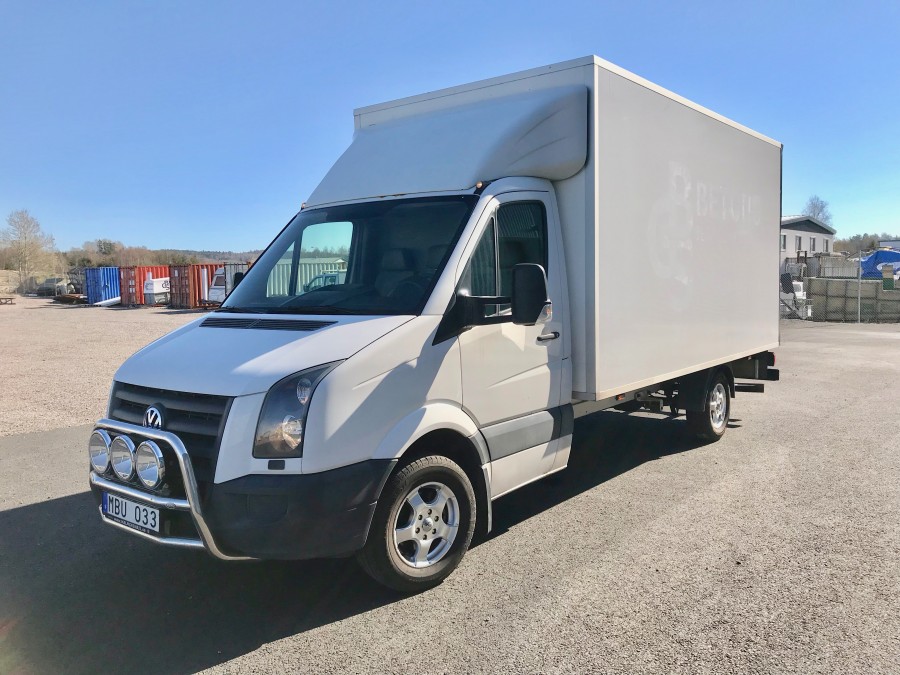 Skåpbil med bakgavellyft