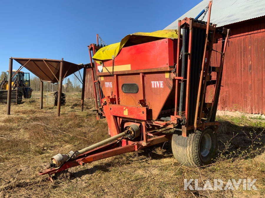 Gödningsspridare Överum Tive 2000 JET 12m