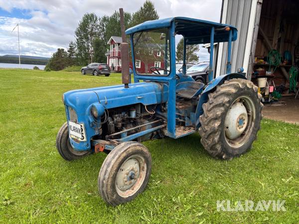 Traktor Fordson Dextra