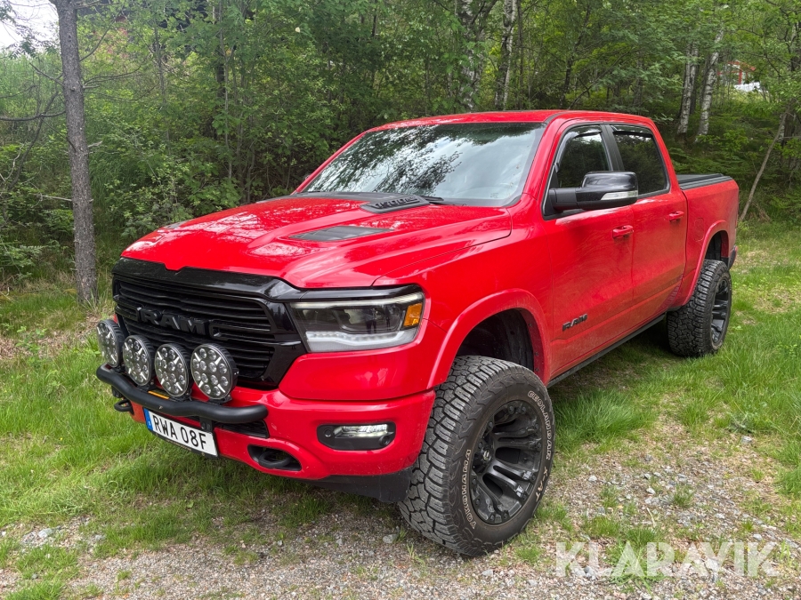 Pickup Dodge RAM 1500 Laramie V8