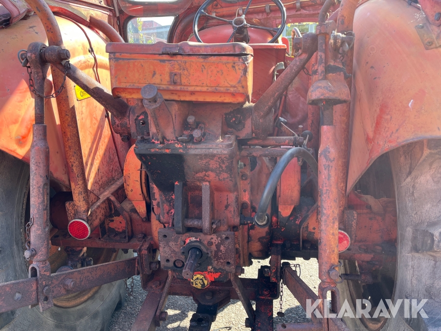Traktor Nuffield 4 DM, Hallstahammar, Klaravik auktioner