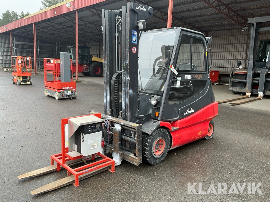 Motviktstruck Linde E30/609-4855