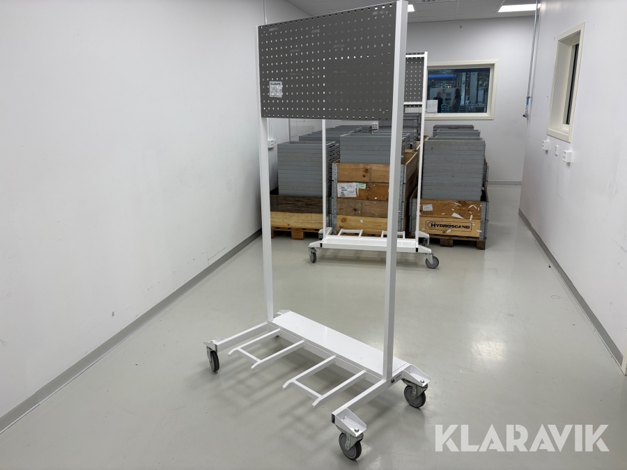 Verktygstavla på hjul