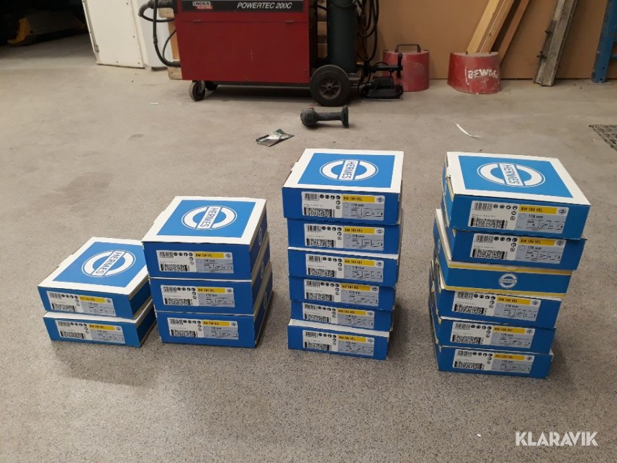 Klaravik Auktioner | 500st Sandpapper