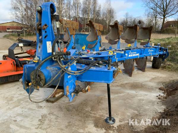 Växelplog 5-skärig New Holland PXV5975H-XLD