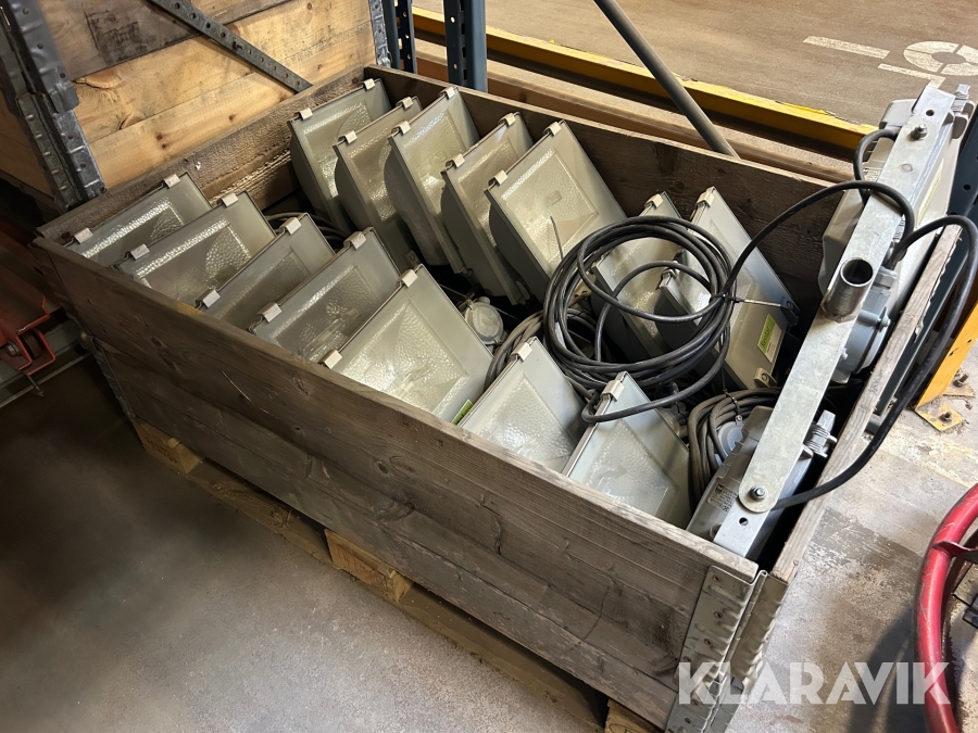 Strålkastare SBP Jolly 1/S 150-94-CR dubbel 8st