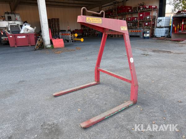 Pallgafflar till kran maxkapacitet 700 kg  1 st
