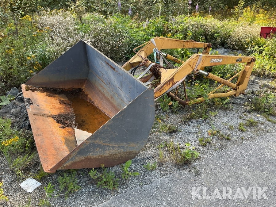 Lastare med skopa Bergsjöverken 108 trima