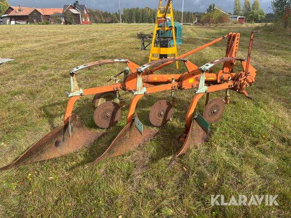 Plog Kverneland 3-skärig