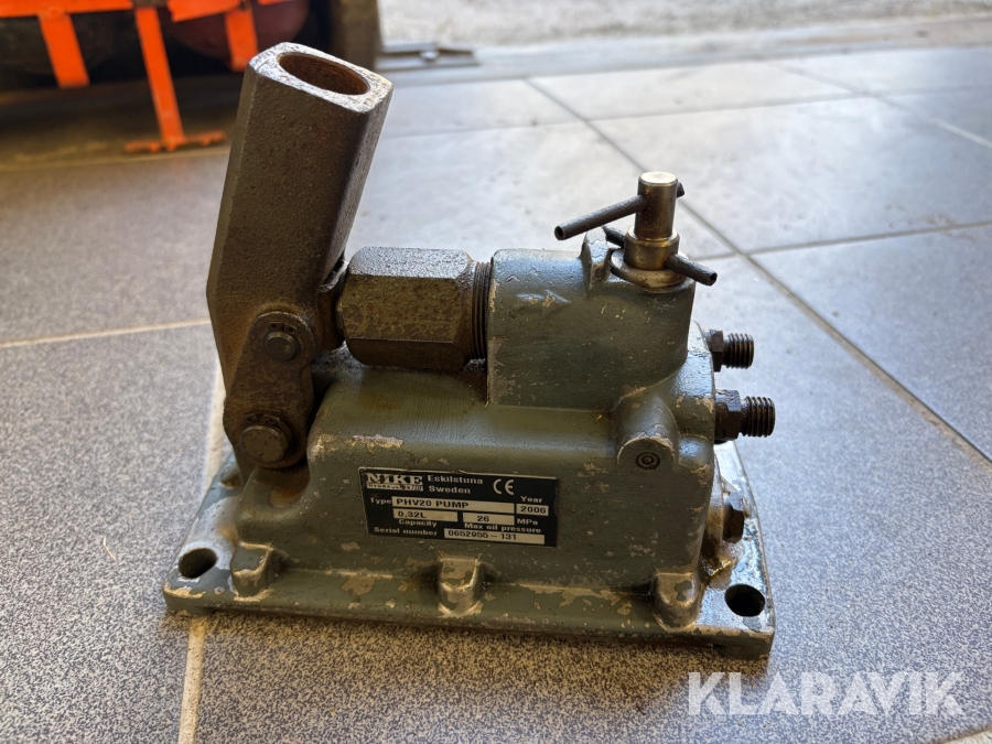 Handpump till Plogfäste vv95 Nike PHV20