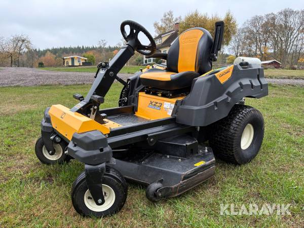 Åkgräsklippare Cub Cadet XZ3 Enduro Series (Zero-Turn)