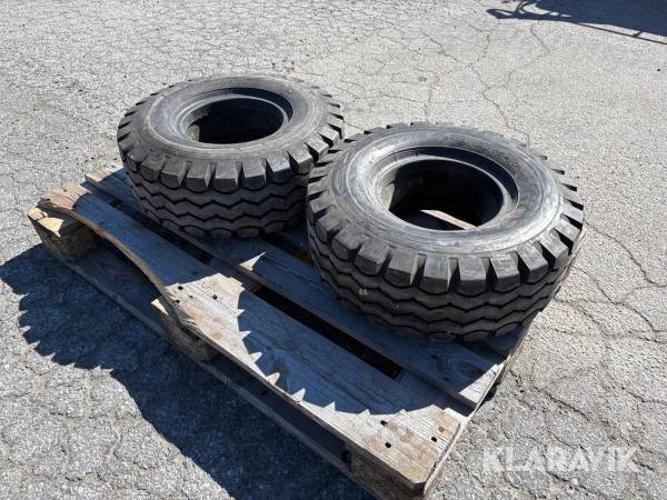 Truckdäck Toyo 23x9-10 två styck