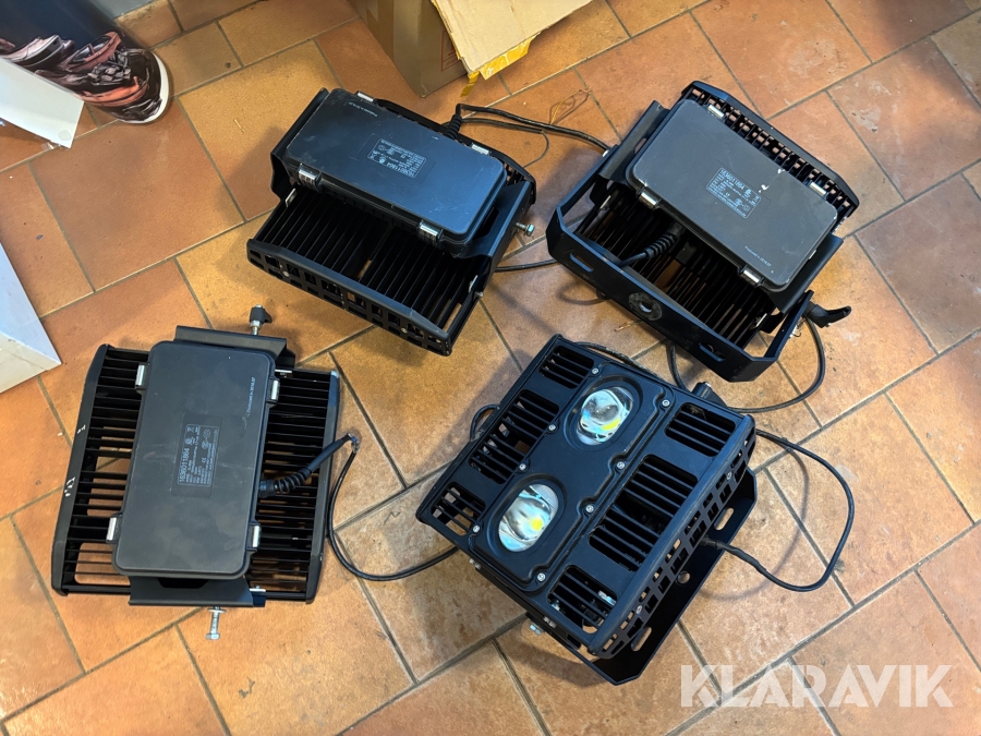 Arbetsbelysning 4 st Atlas Copco QL-350B Led light 350W