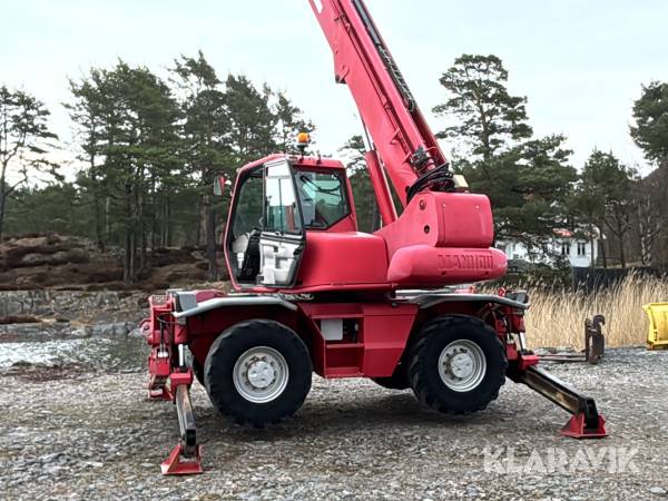 Teleskoplastare Manitou Mrt 1542M 360 med Gaffelställ och fjärrstyrd personalkorg