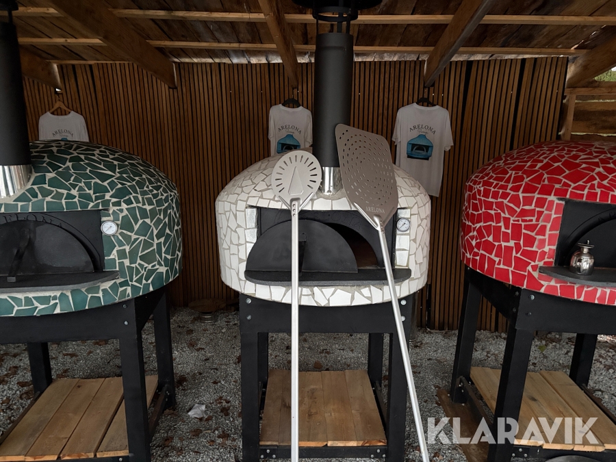 Vedeldad pizzaugn för stenugnsbakad pizza Arelona Arti vit 80cm