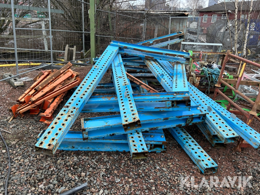 Materialställ 3 st