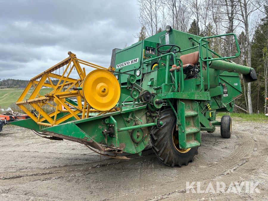 Veteran skördetröska Volvo BM S830