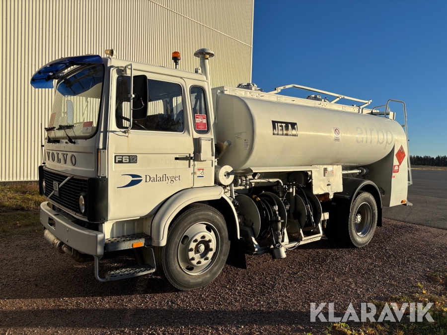 Tankbil Volvo F612 4x2