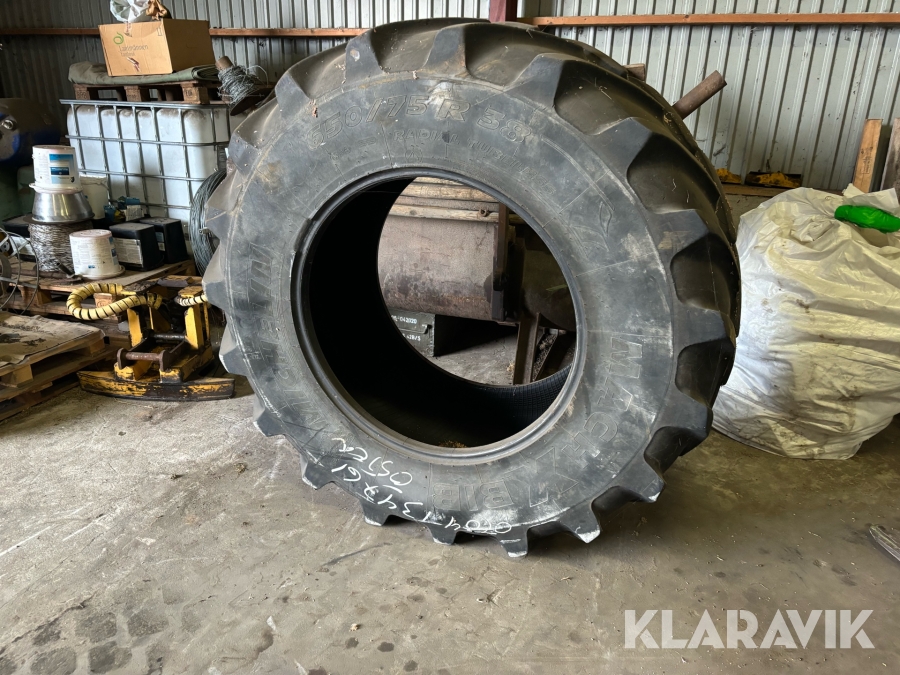 Lantbrucksdäck 650/75R38 1st