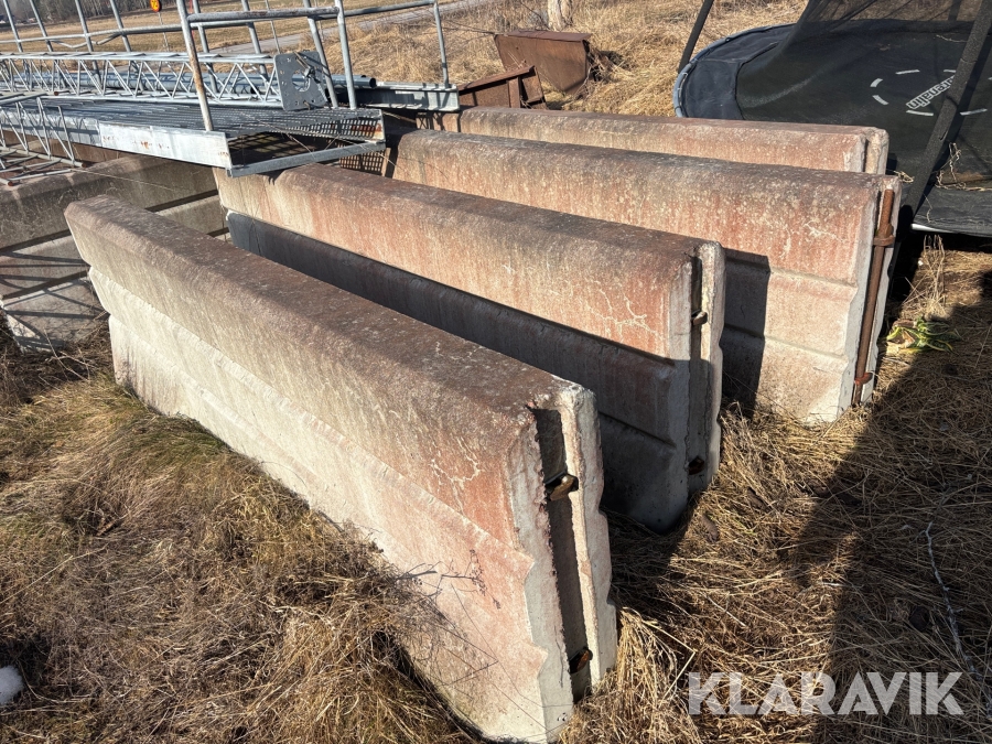 Betongbarrierer 8 st