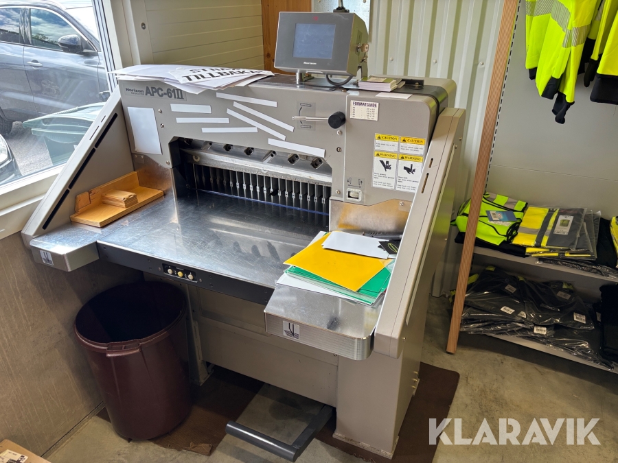 Pappersskärare / giljotin Horizon APC-61 2
