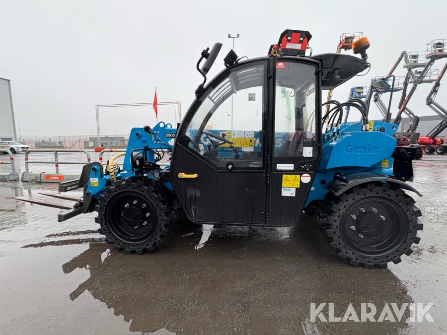 Teleskoplastare Genie GTH 2506