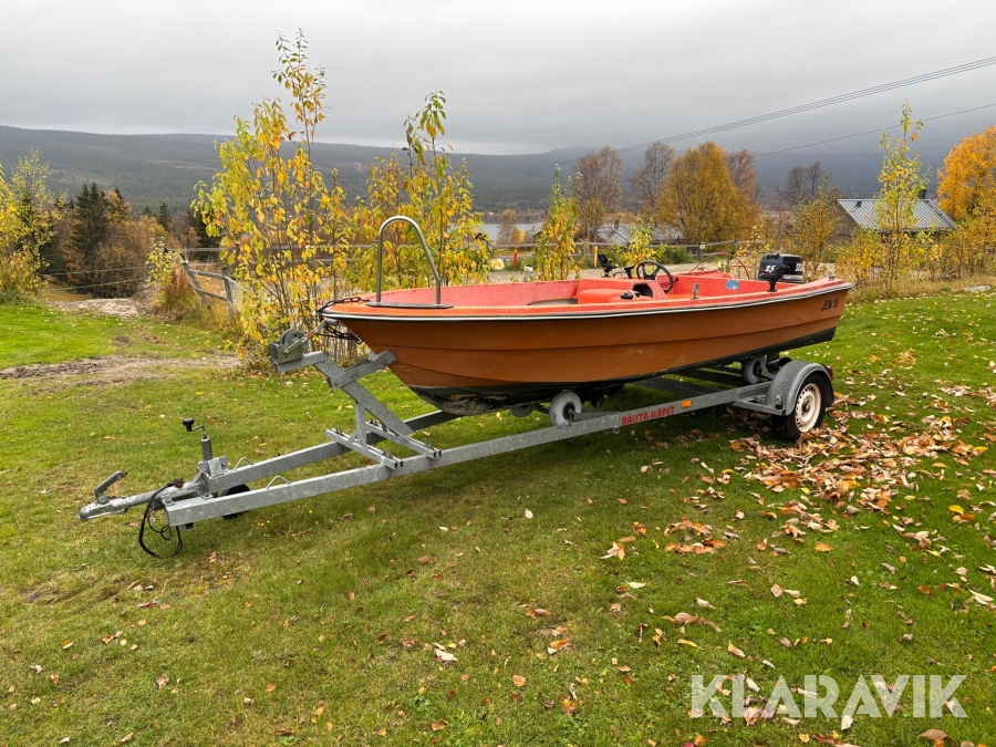 Motorbåt Uttern 440 med vagn