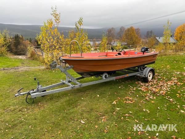 Motorbåt Uttern 440 med vagn
