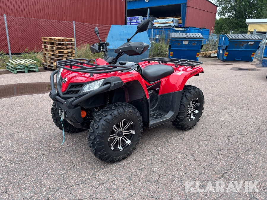 Fyrhjuling Cforce 520S