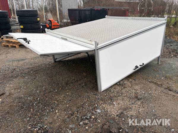Flakkåpa Karossan till Volkswagen Transporter
