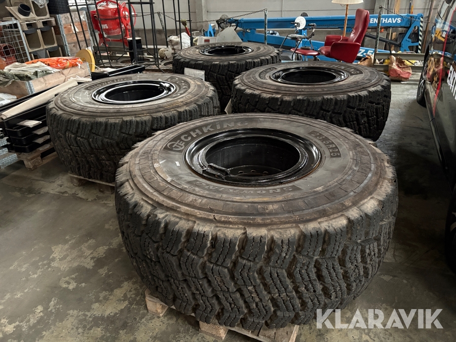 Entreprenadhjul Techking Snowking 23,5 R25 till Ljungby L18 4 st