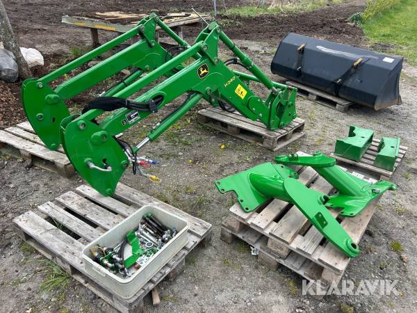 Frontlastare John Deere H240C med skopa