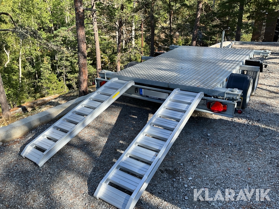 Personbilssläp/containersläp/maskinsläp Humbaur 3500kg med containerfästen