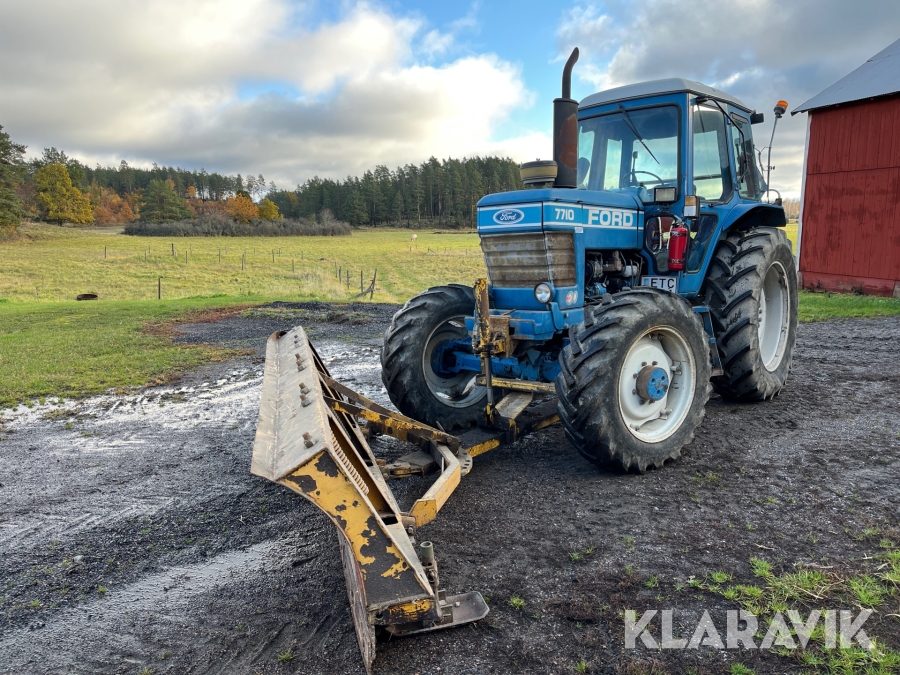 Veterantraktor Ford 7710