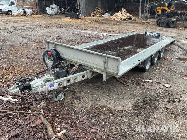 Maskinsläp Ifor Williams DB