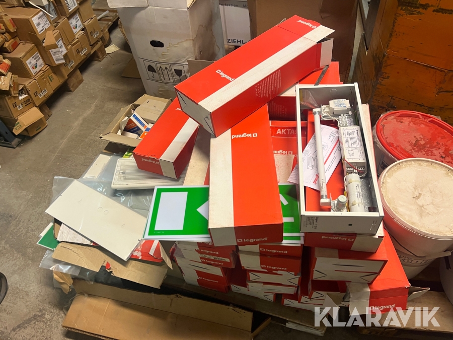 Brandskyltar Legrand 22 st