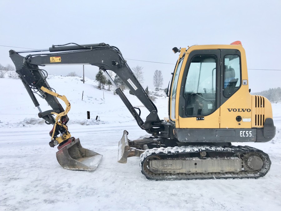 Bandgrävare Volvo EC55 med Tiltrotator