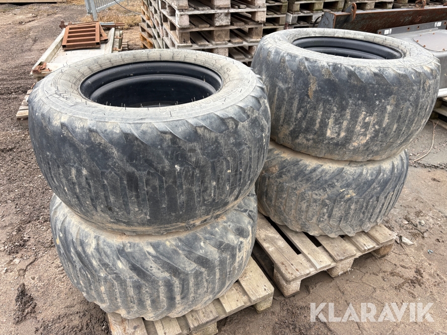 Entreprenaddäck BKT 500/45-22.5 med fälg 4st