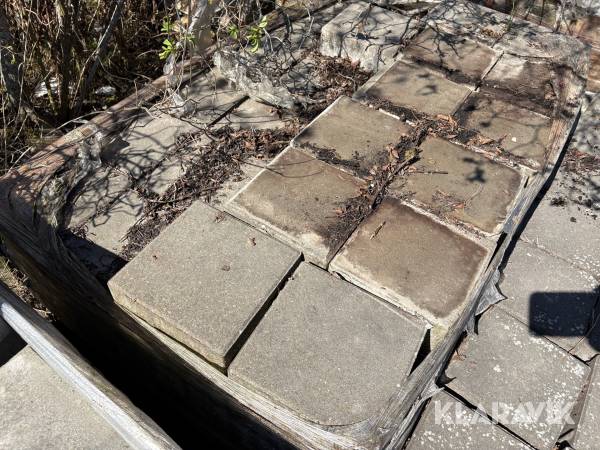 Marksten 210x210mm. ca 7.5 m²