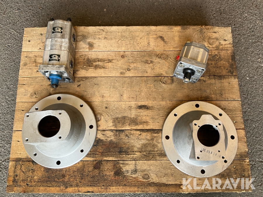 Hydraulpump med fäste för elmotor Caproni Och Bondili & Pavesi