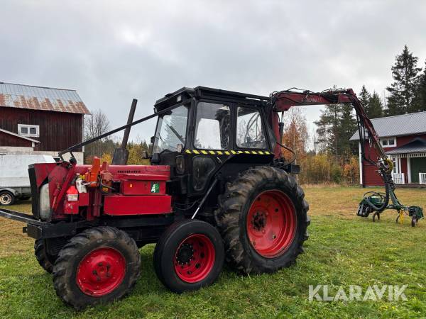 Gallringsskördare Belarus 82S