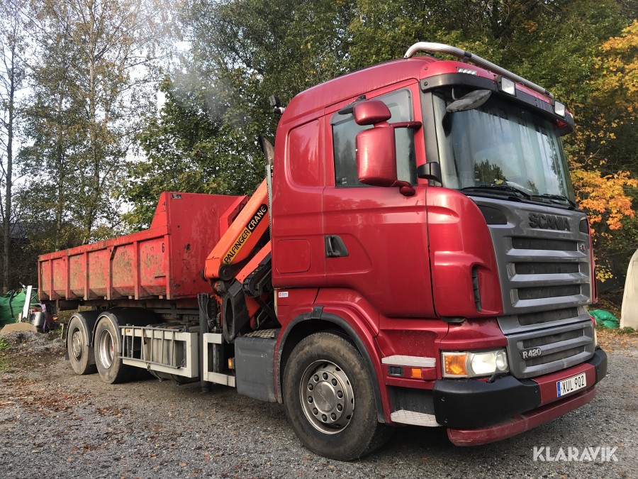 Lastväxlare Scania R420 med kran 