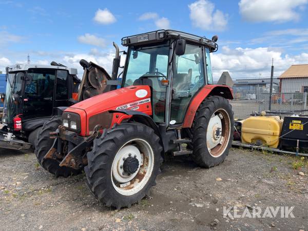 Traktor Massey Ferguson 4335-4