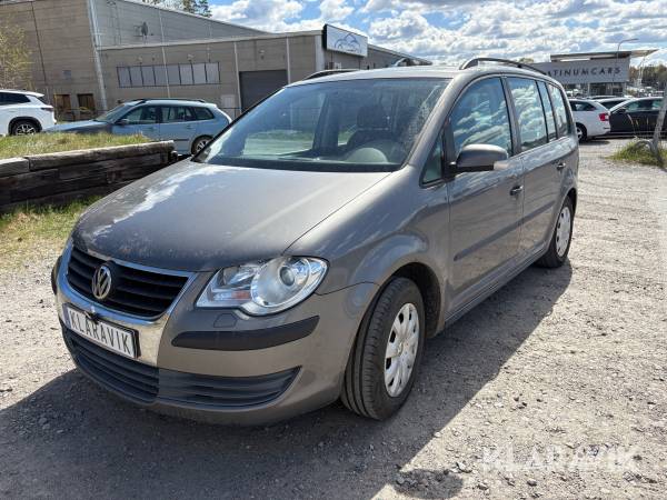 Volkswagen Touran 7-sits 1.6 manuell