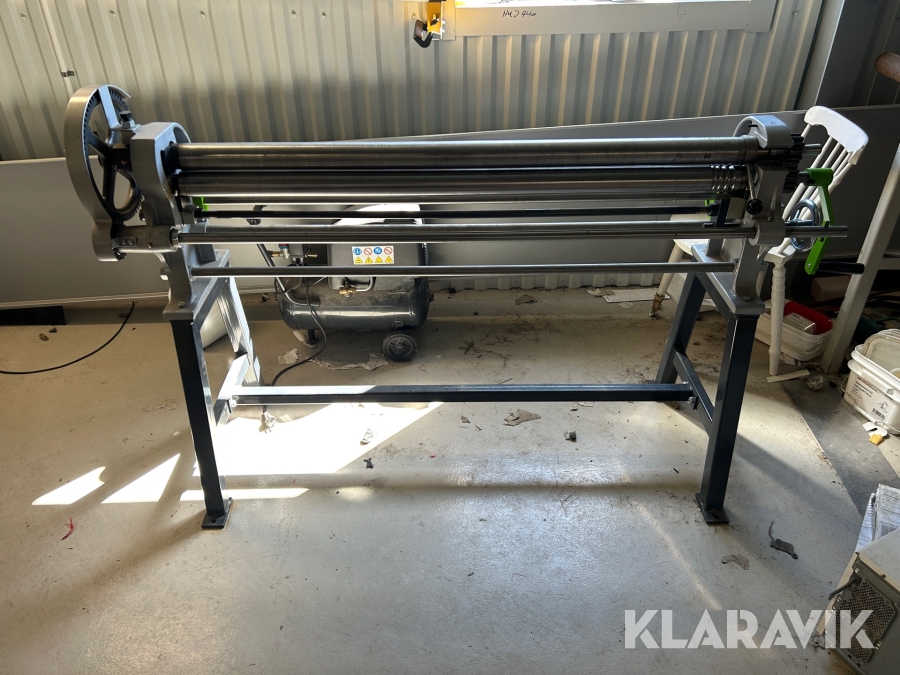 Rundvals Luna MBK1212